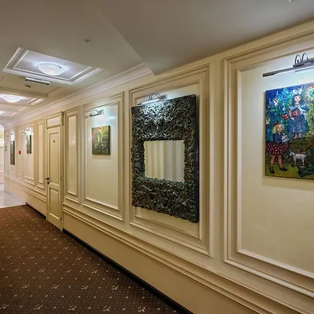 Vintage Na Bulvare *