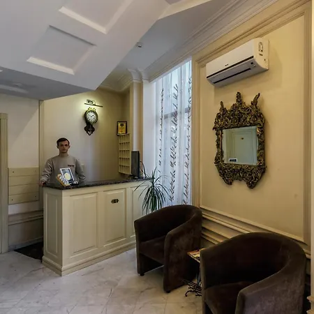 Мініготель Vintage Na Bulvare